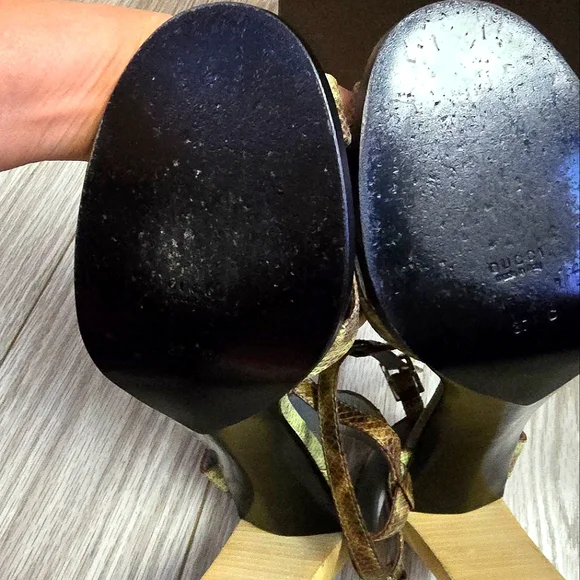 Gucci Sandals - Picture 8 of 14